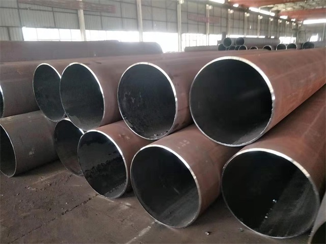 南阳大口径无缝钢管厂